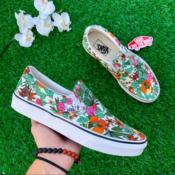 Vans Shoes - Vans Classic Slip On